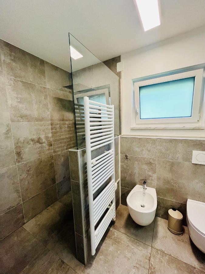 Reizender Bungalow - Mit 120Qm - In Ruhiger Lage Hermagor-Pressegger See Bagian luar foto